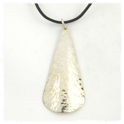 Silver dimpled pendant teardrop